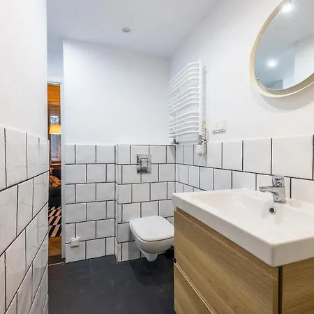 Atmospheric Victus In By Renters Appartement Sopot